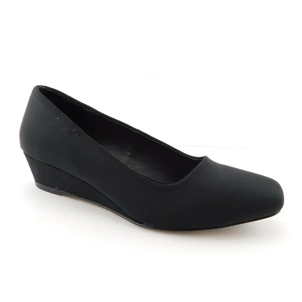 DONALD J. PLINER Black Micro Fiber Slip-on Wedged Flats 5